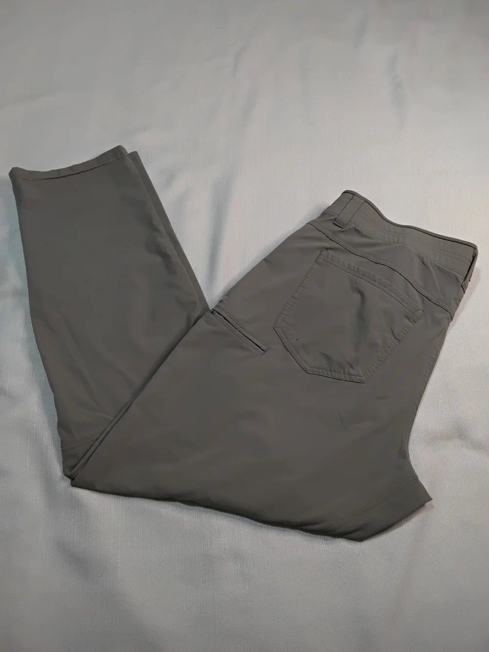 Kuhl Deceptr Men's Chino-Style Pants in Taupe Gray Sz 38x32 Outdoor Hiking Nylon